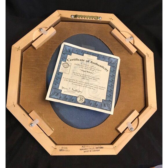 Sandra Kuck Collector Plate Angel's Wings Kisses 1999 Wood Frame Limited Edition - Picture 2 of 6